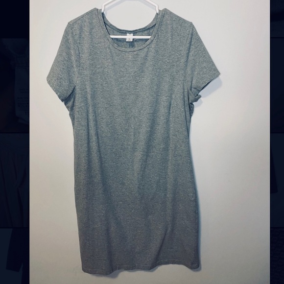 T-Shirt Dress - Old Navy - Picture 1 of 4